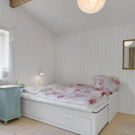 別荘 Awesome In Nykobing Sj With Wifi *